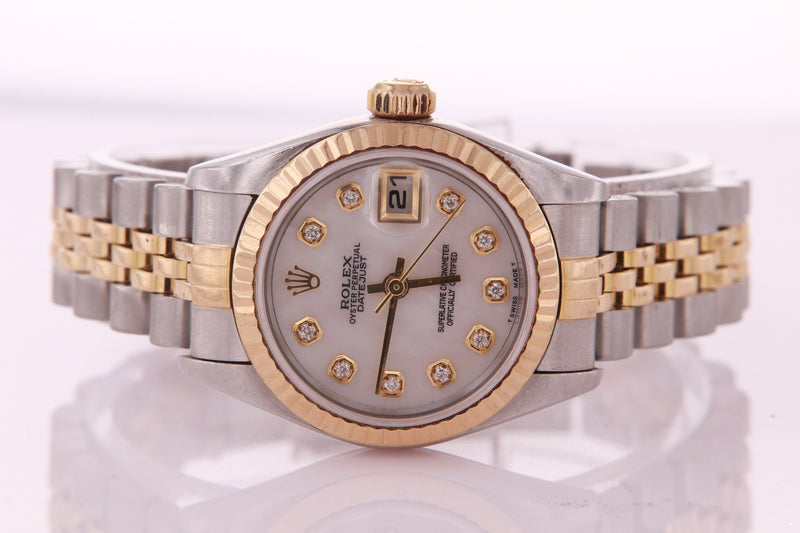 Rolex Oyster Perpetual Lady Date 26mm White Mother of Pearl Dial with Yellow